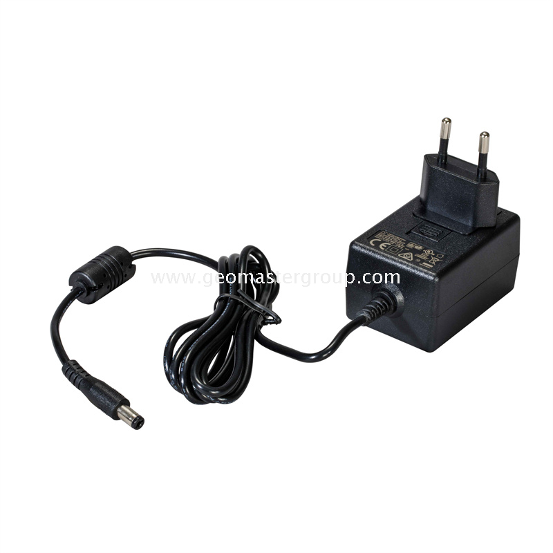 Güç Kaynağı Adaptörü