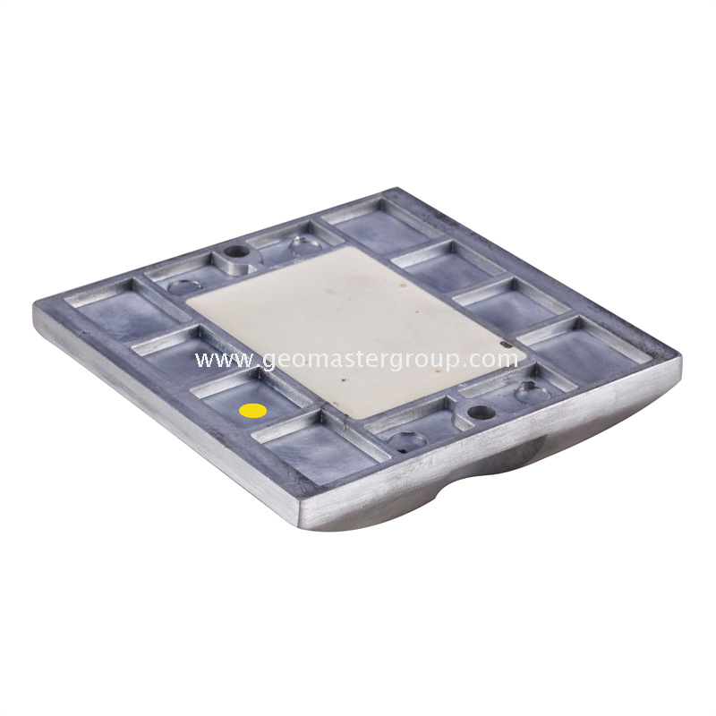 Güneş Enerjili Yol Butonu