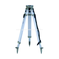 Yüklenici tripod (kare bacaklar, hızlı kelepçeler)